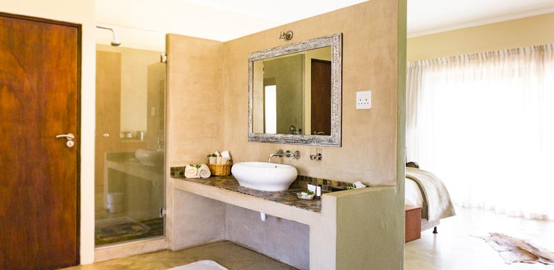 8 Bedroom Property for Sale in Pringle Bay Western Cape